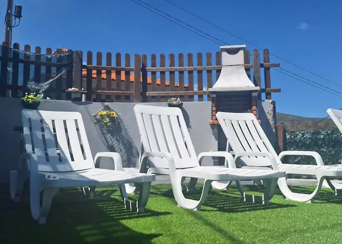 Superb Bruzende Village Ferienhaus Baião